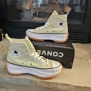 New Converse CTAS Run Star Hike Sneakers Sage Size 7.5